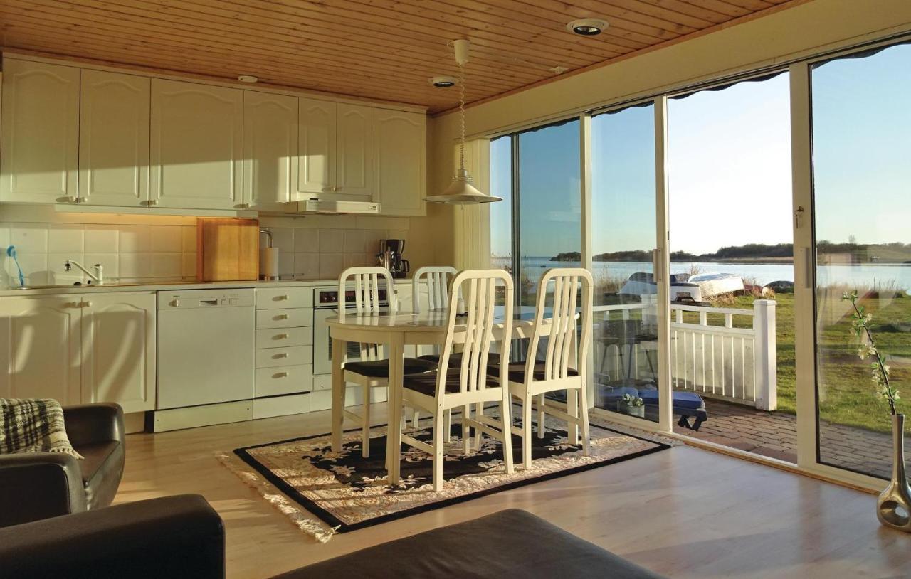 Awesome Home In Soelvesborg With House Sea View Eksteriør bilde